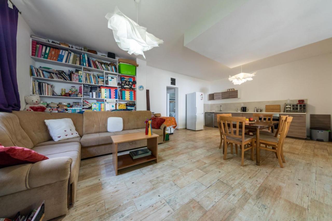 Apartments Olivija Будва Екстер'єр фото
